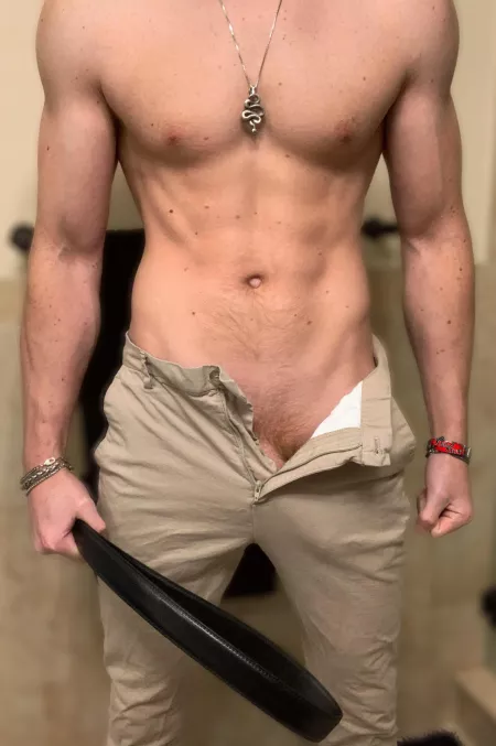 Submit to your new Alpha by redriotnsfw1