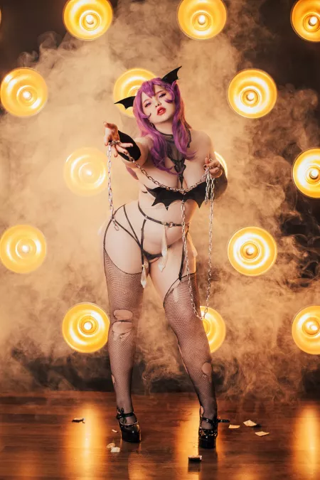 Succubus is on the hunt... by venusblessing_