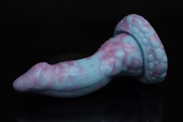 Such a shame this wasn’t a medium, but it was still too pretty to pass up 🥺 I’ve been waiting for a pretty Nox like this for awhile! by xServilexx