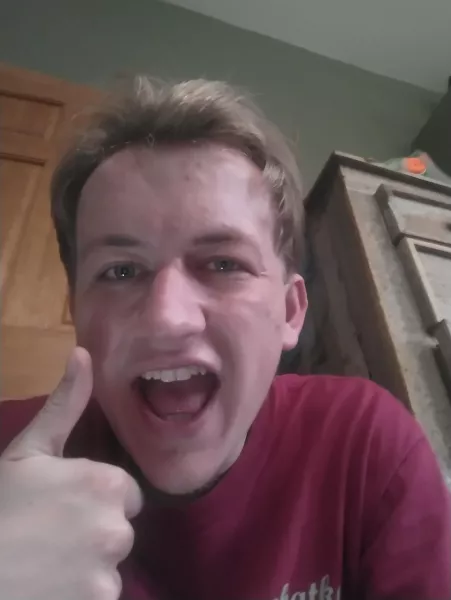 Such an amazing day today! 🤗. Got my haircut! 🤗. What did you all do today? 🤔. PM's are open. 🤗 by gradymegalania