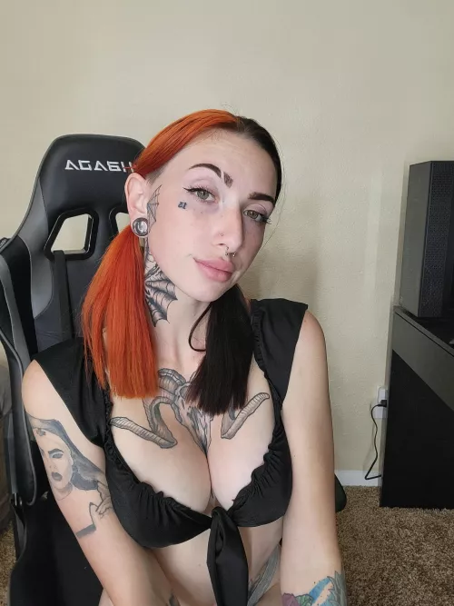 Suck my mommy milkers by kadieann666