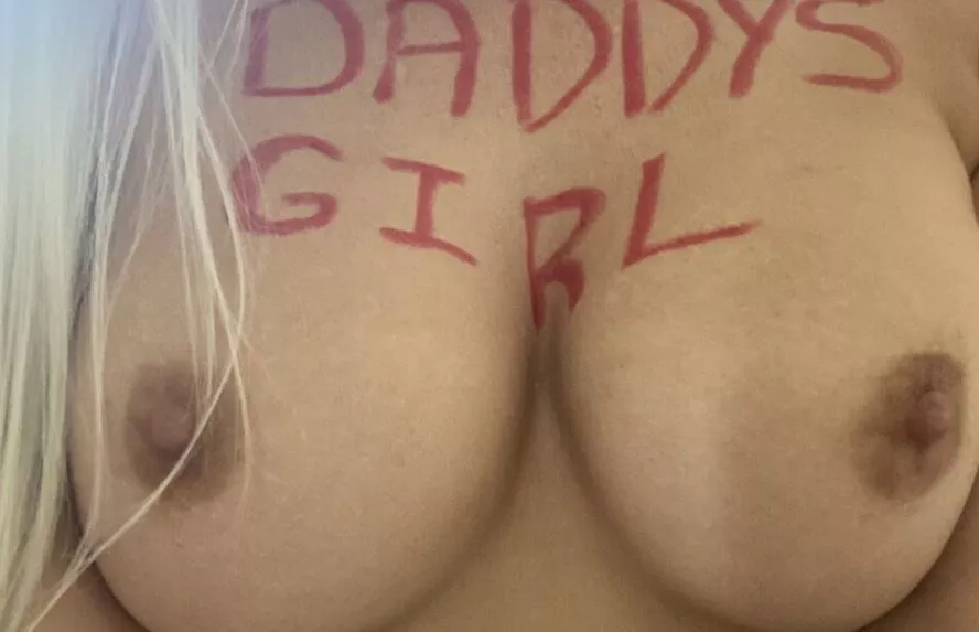 suck_on_my_nipples posted by playwithmytitsplease