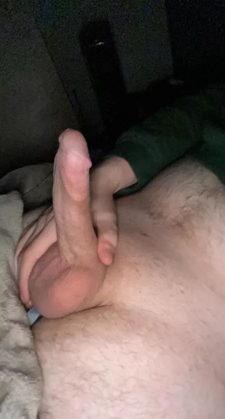 suck or sit? dms are open let’s chat by italianthickdick