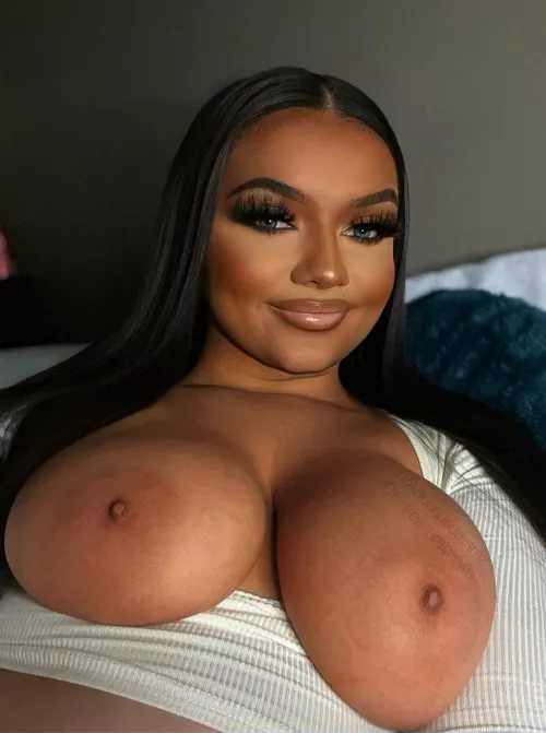 Suck them? 👅 by Aquariusdreamz