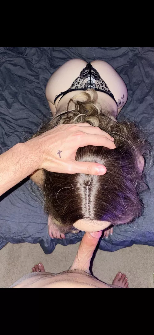 Suckin 😍🤤 by YoungPlayfulCouple