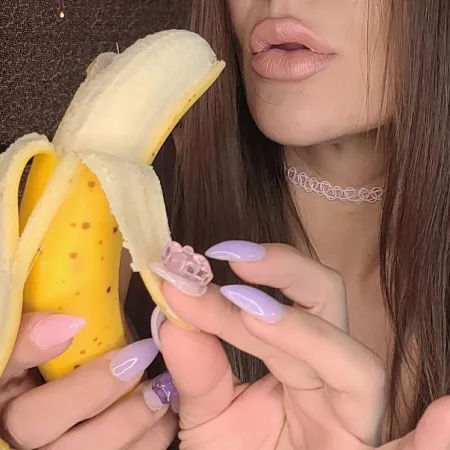 Sugar cravings... 🍌💋 by sugarfingertips