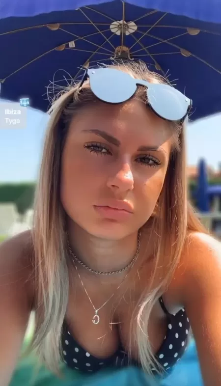 Summer on top by drcolosso88