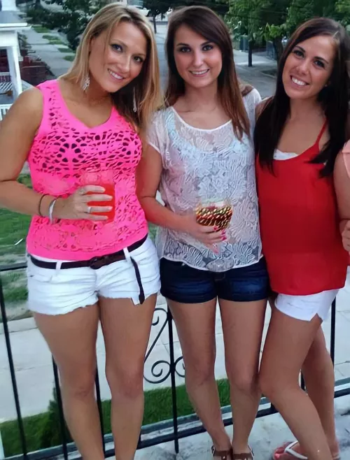 Summer Sorority Girls by cummernation