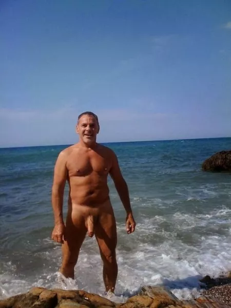 sun and surf by peludoporfavor