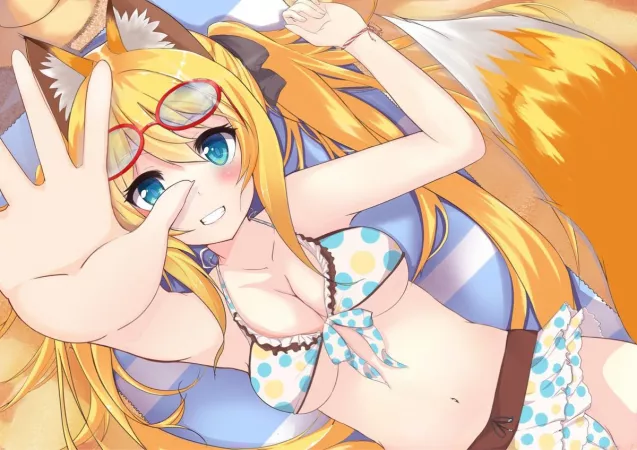 Sun bathing by Dhova