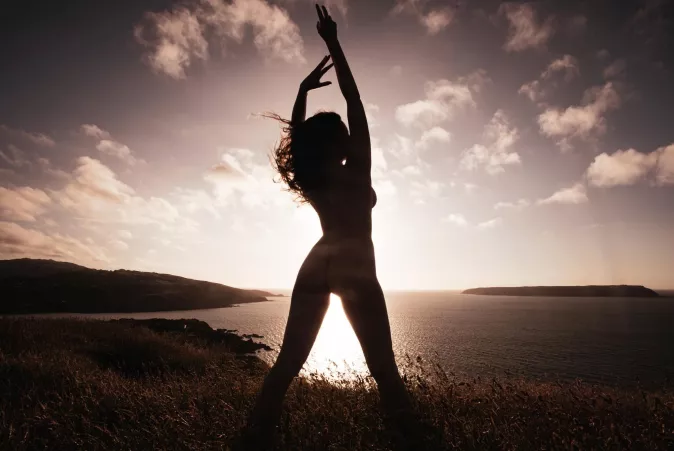 Sun Summoner by Poseurs