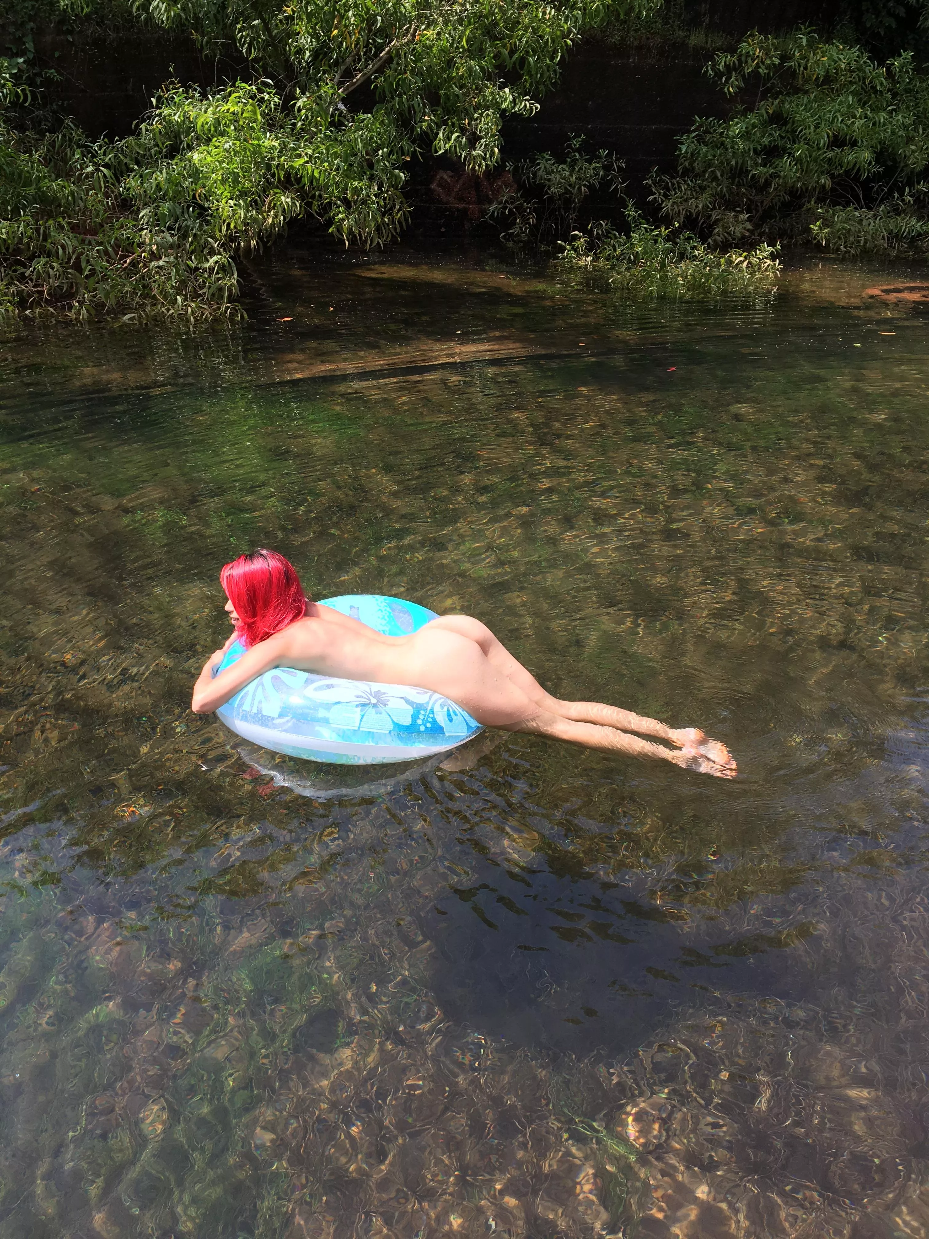 Sunbaths for the booty posted by yummyneko