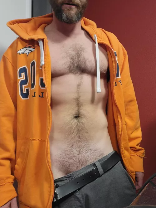 Sunday! (40s) by KobayashiEsq