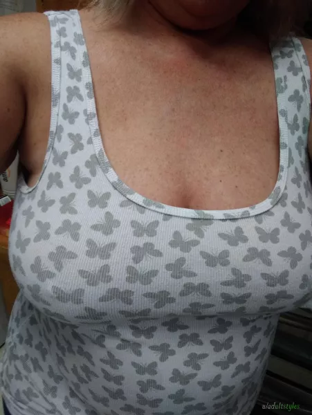 Sunday Afternoon Around the House... by adultstyles