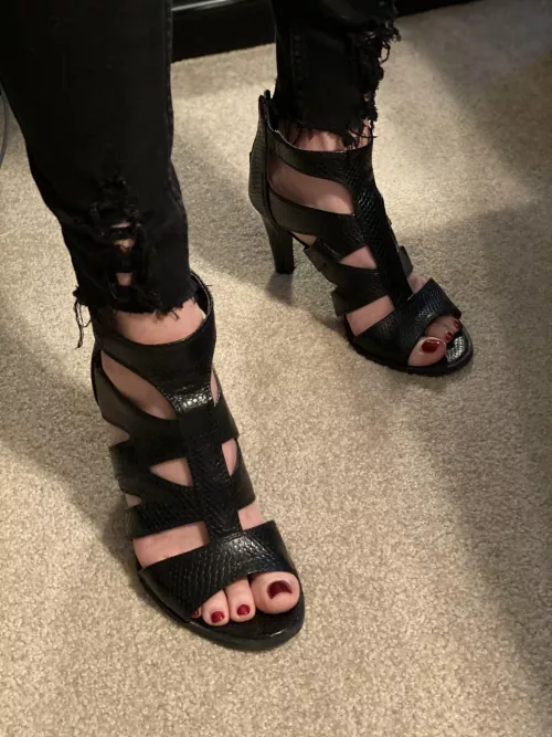 Sunday evening footwear by bkmidtn