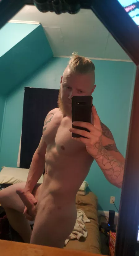 Sunday funday! Who's up for a chat? by Mason_albino