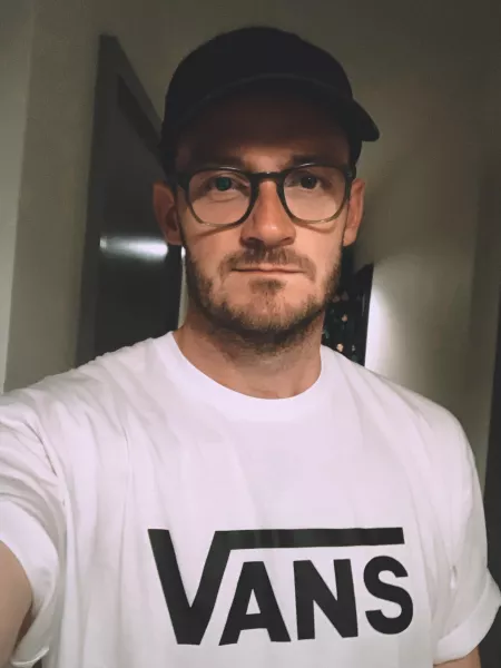 Sunday morning, with a Monday face 😂 by AndHeeley