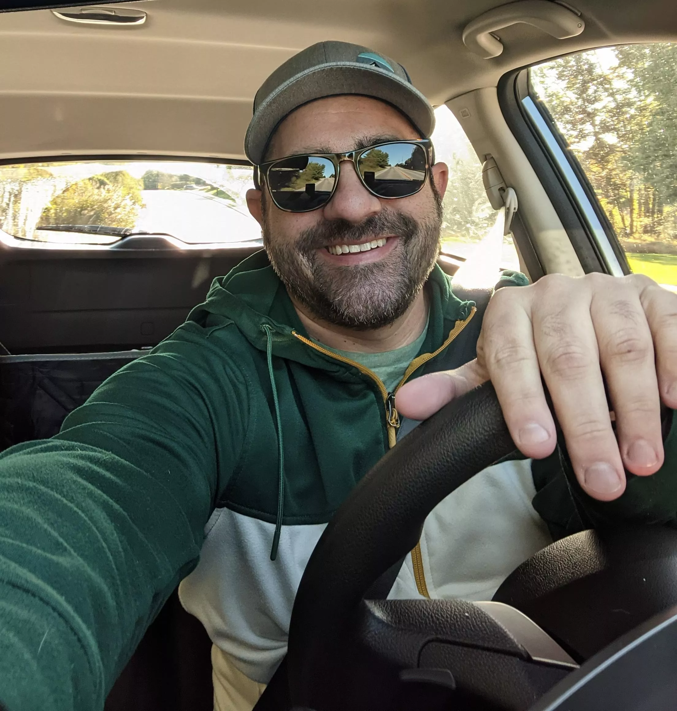 Sunday smiling 👻 posted by GordieBourbon