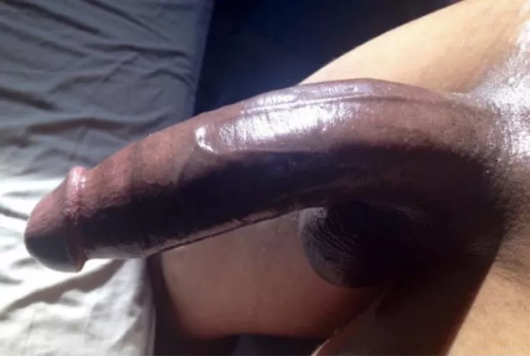 Sunday’s are for strokin 😏 by yarealplay