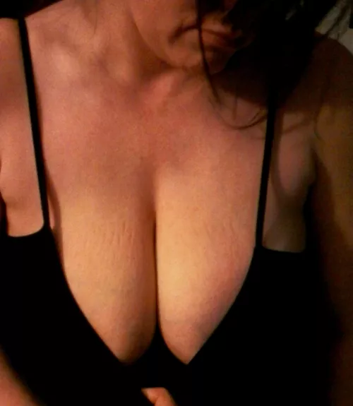 Sundays are for the braless milf by Drive-Basic