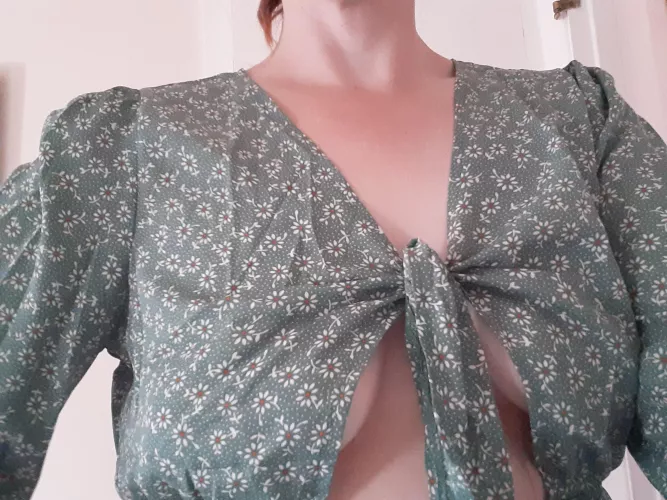 Sundress peek-a-boo 😉 by hereweareonceagain