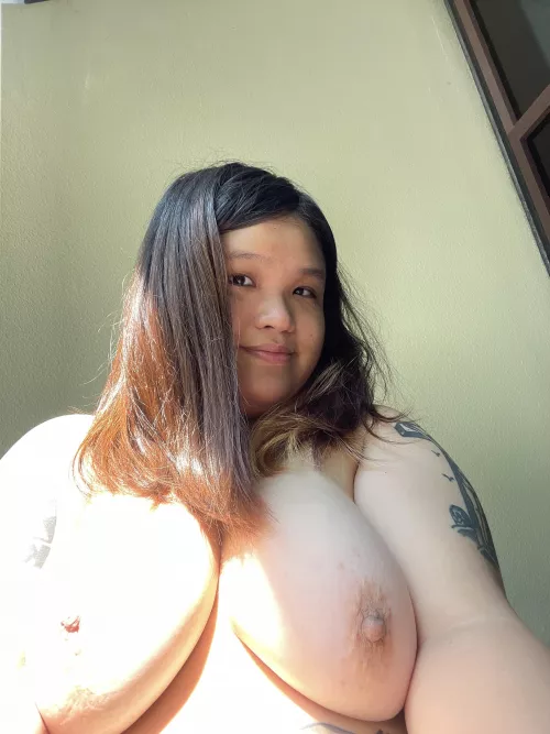 Sunlight on my titties 😽 by rebelxsouls