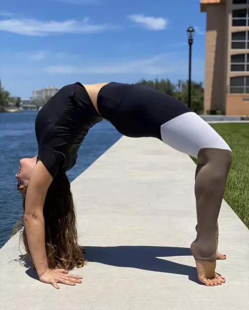 Sunny South Florida ☀️🥰 by notabasicmermaid