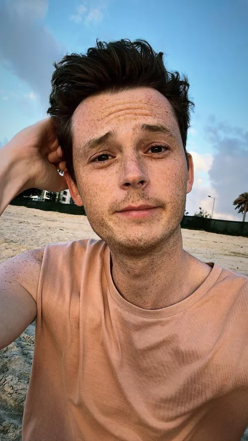 Sunrise selfie. by the_skinner03