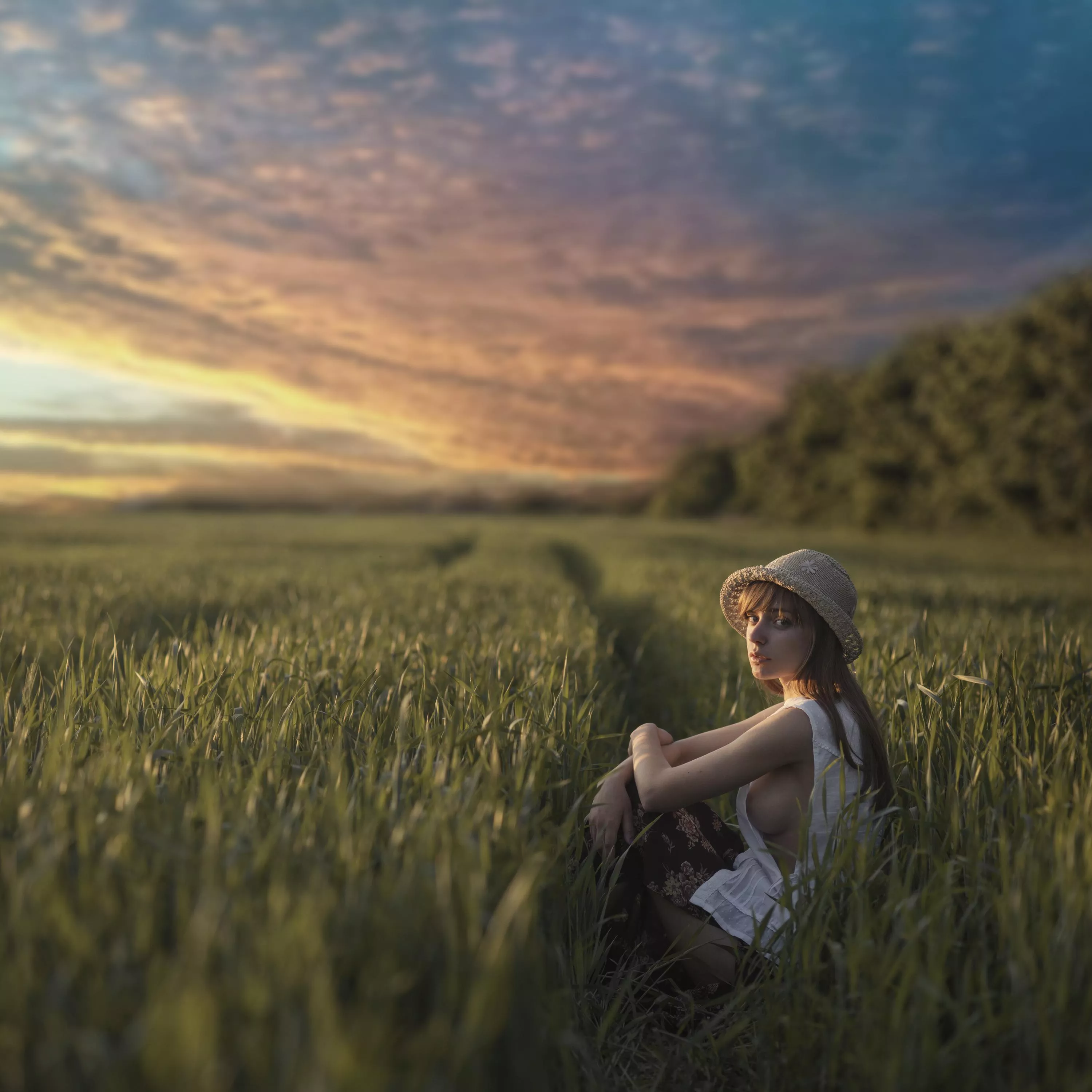 Sunset After A Long Day posted by jetpoweredbee