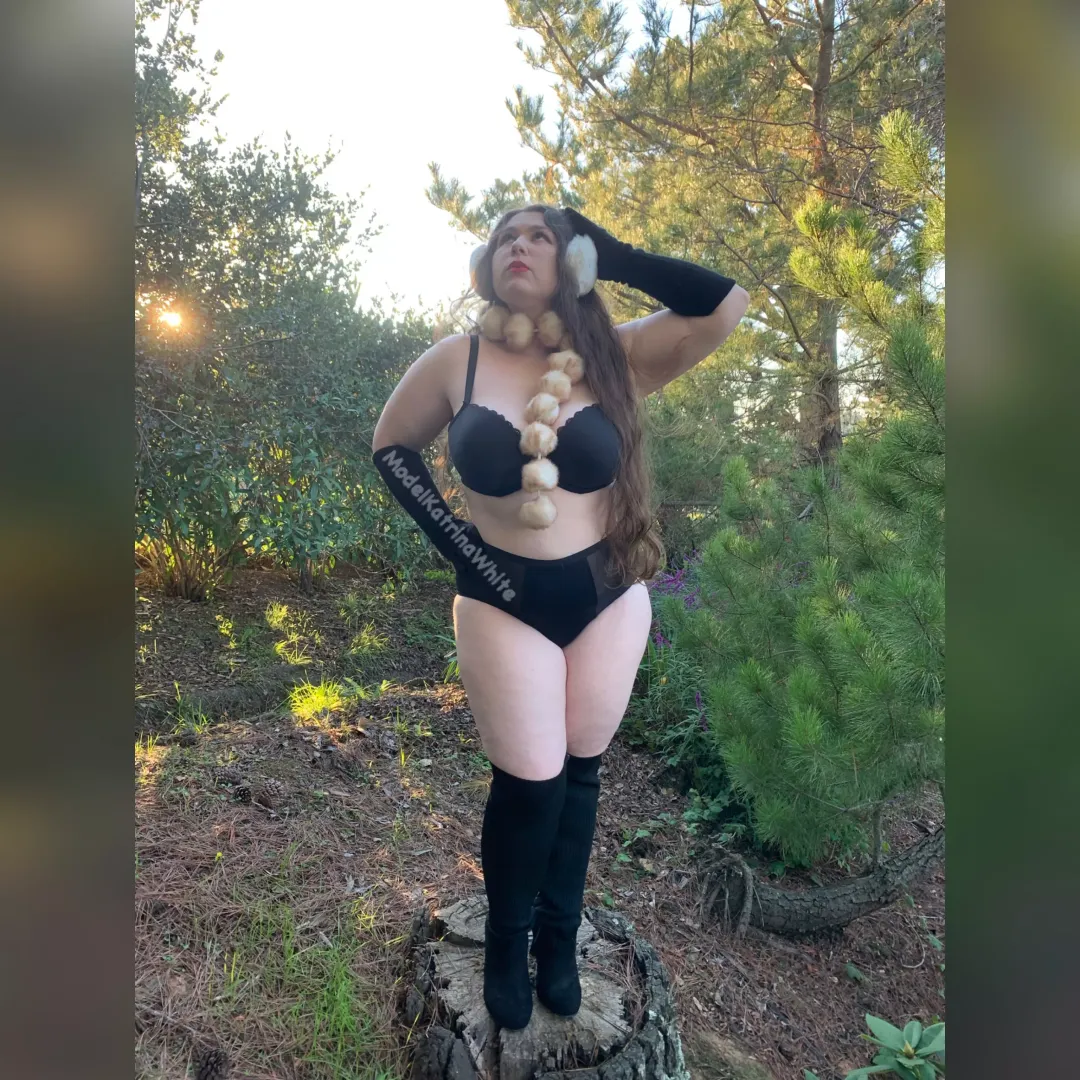 Sunset snow bunny reporting for duty! posted by modelkatrinawhite