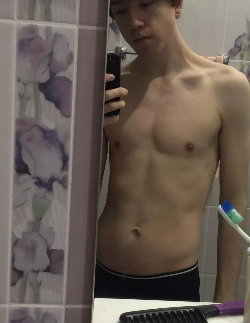 Sup boys 😊 posted by twinkie_twink