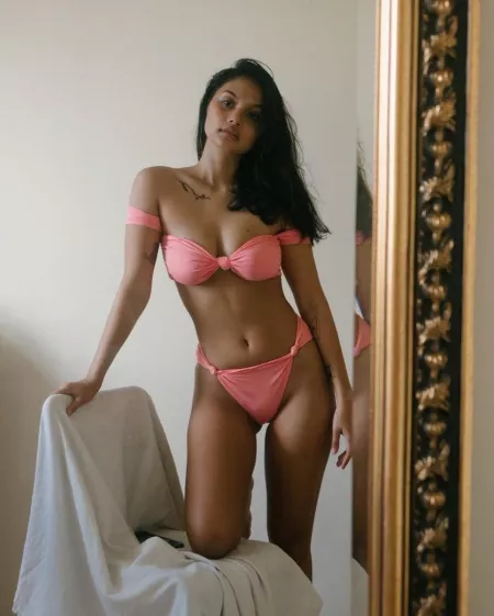 Super Fit And Fine Filipina Beauty by sexyasiannet