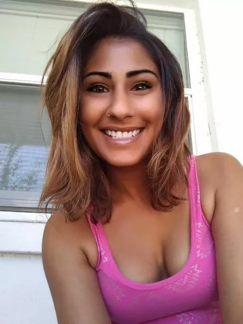 Super Gorgeous and Incredible in the Sack❤️ by hooverusshelena