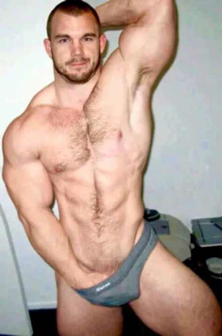 Super Proud (X-Post /r/malearmpits) by menareamazing