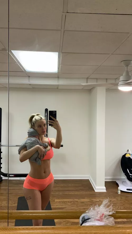 Super Woman 💪 by SevPanda