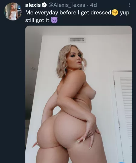 Sure enough, she still keeps her big ass booty🔥 by Khorosho21