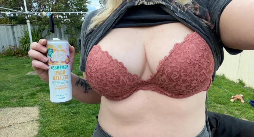 Surely I should get sponsored for all my boobze promo ? 🍻 by Shadowmynxx