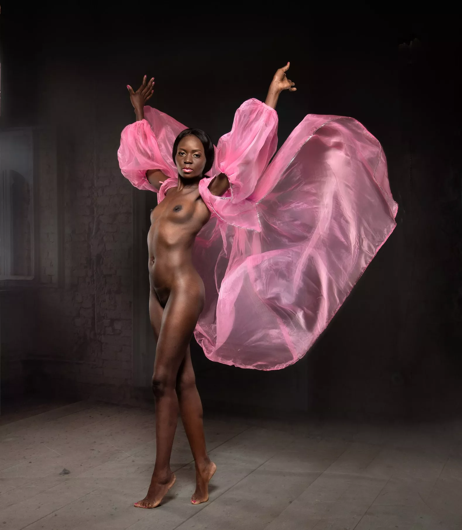 Surround posted by paredocks