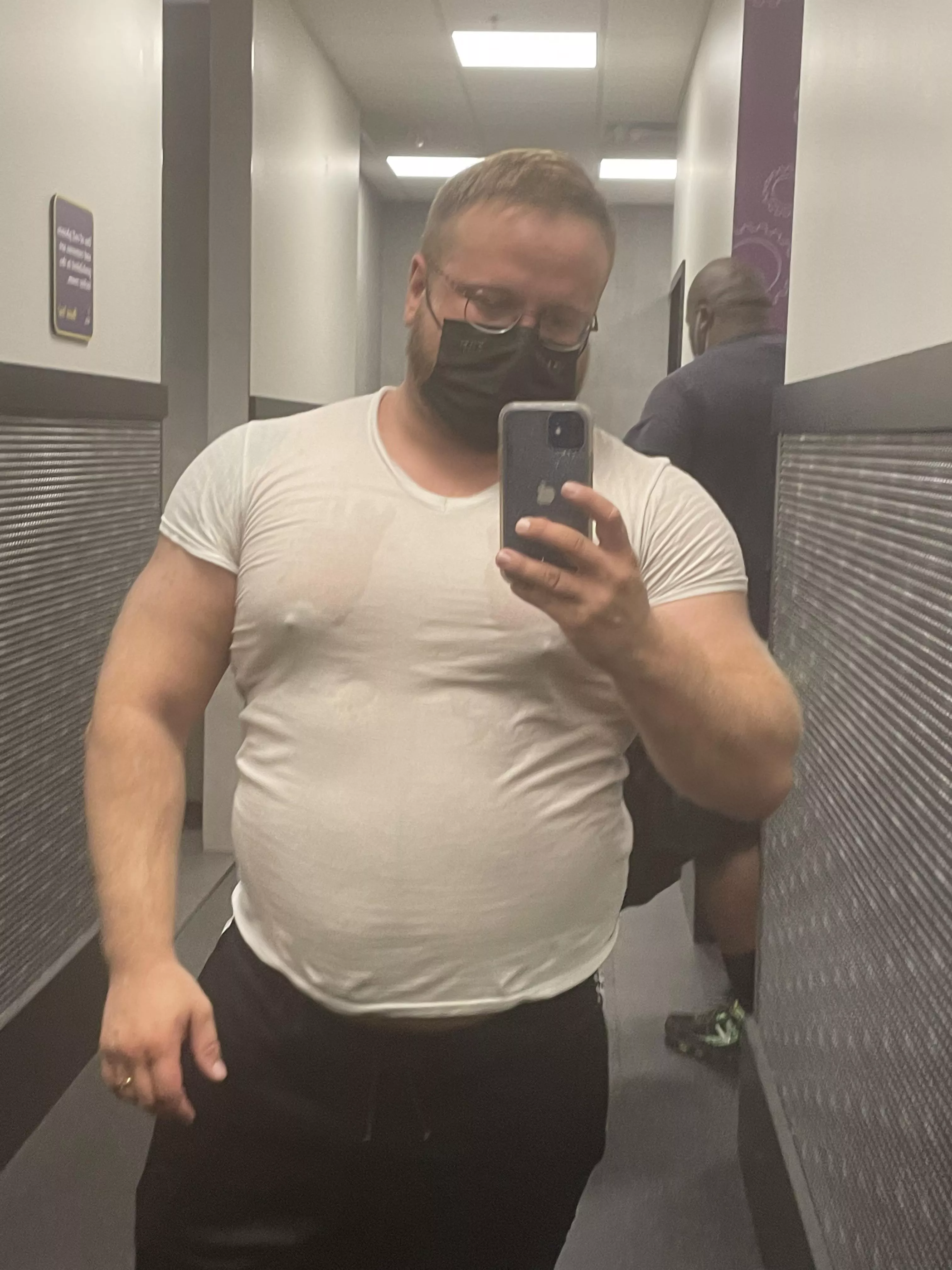 Sweat thru my shirt every workout 🥵 posted by Gwehr