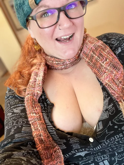 Sweater season is the best when you can be warm AND slutty! 😘 by wagsjes