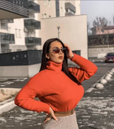 Sweater stretchers by dan383