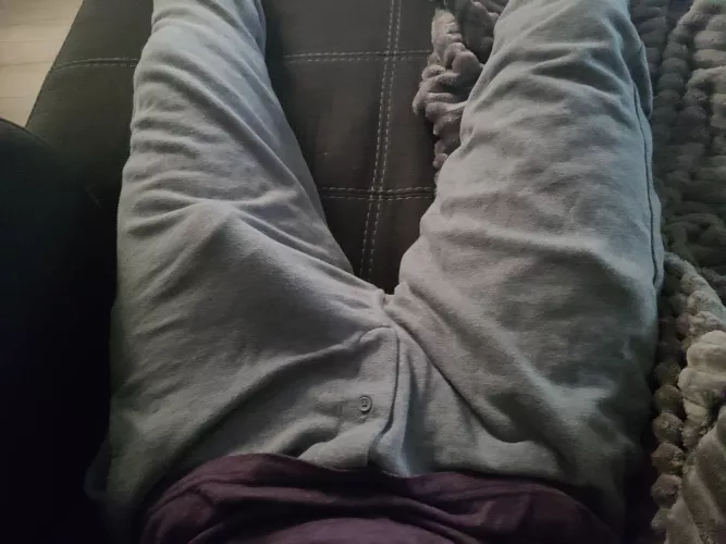 Sweatpants season! by EzraAnon