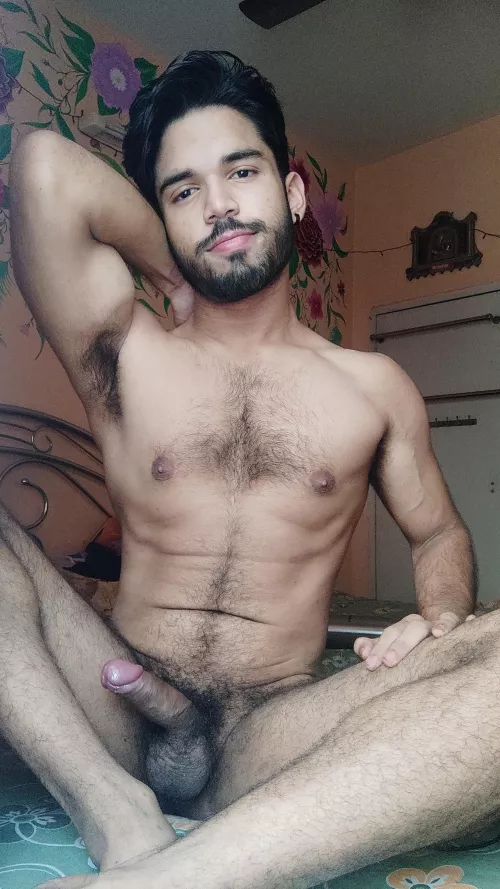 Sweaty and musky 👅 by Adventurous_Dog_7098