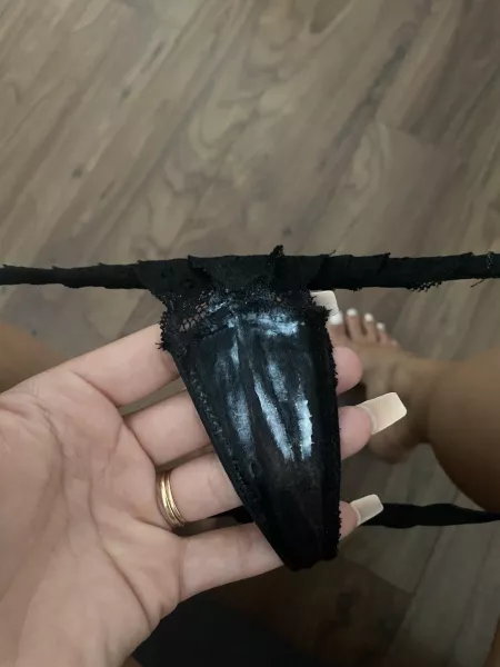 Sweaty, creamy and used panties 😋 I just cummed in them 😈 by klaudiaxxx