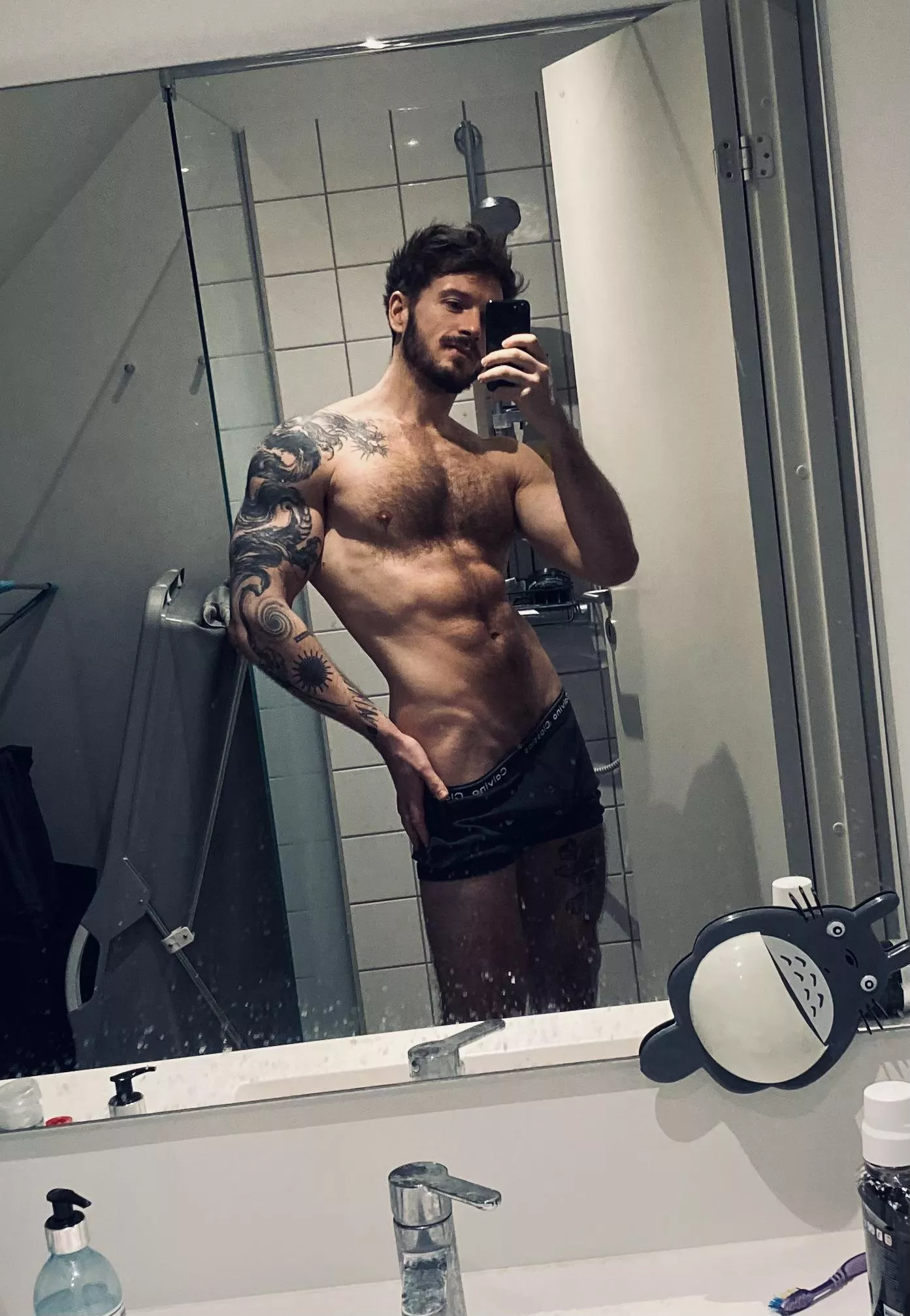 Sweaty wanna be streamer, come hangout on Twitch! posted by AndThenIWasADragon