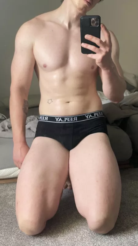 Sweaty💦🙈 by TheColdOnes