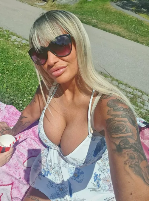 Swedish MILF 😍 by ranxbsf