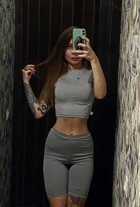 Sweet and hot night, everyone 🤍 by Maryoceanz