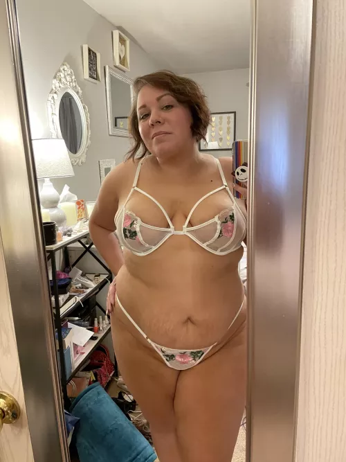 Sweet dreams from a great mombod 💋💋 by mascara_and_coffee