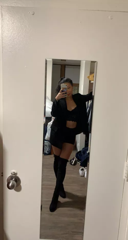 Sweet dreams 🖤 by Alison-L